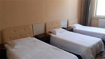 Baoxing Express Hotel - Tientsin Esterno foto